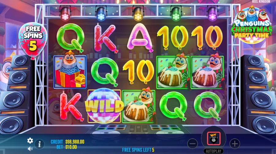 Penguins Christmas Party Time slot grid during bonus game