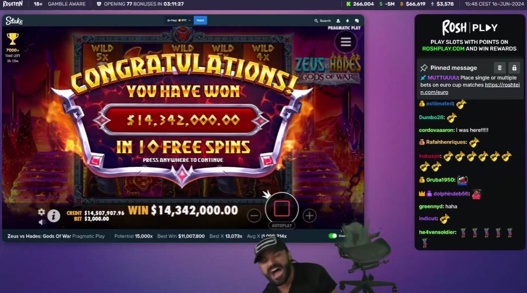 Roshtein celebrates winning $14 million in Zeus VS Hades: Gods of War