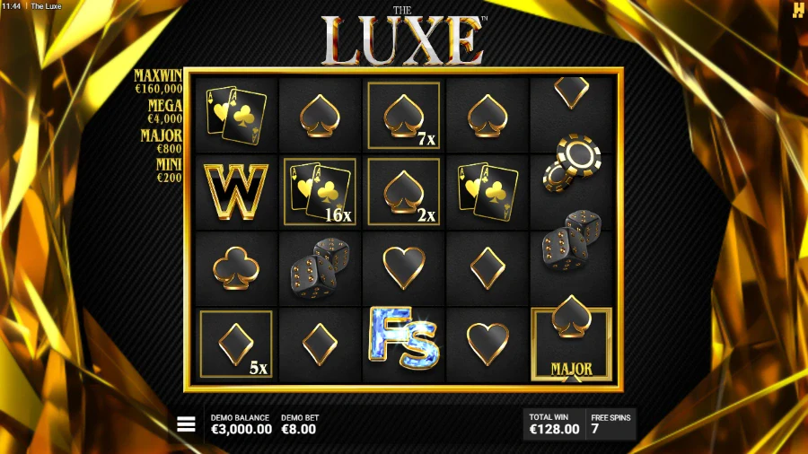The Luxe Slot Bonus Game