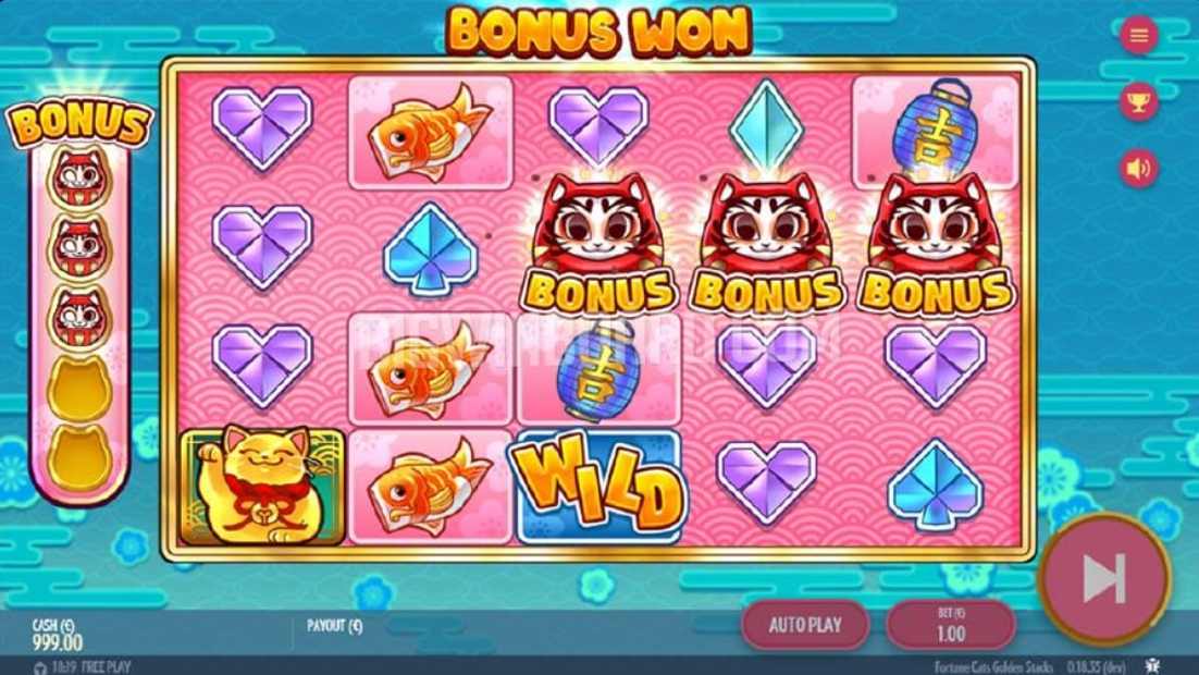 Fortune Cats Golden Stacks base game